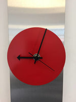 BeoXL - Wandklok Red Circle & Black