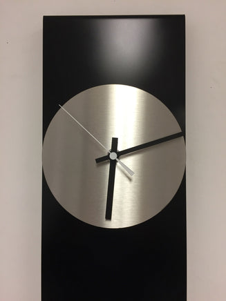 BeoXL - Wandklok LaBrand Export Design Black & White Pointer