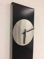 BeoXL - Wandklok LaBrand Export Design Black & White Pointer