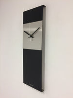 BeoXL - Wandklok LaBrand Export Design Black & White Pointer Modern Dutch Design