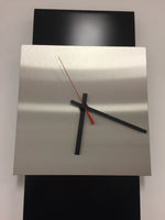 BeoXL - Wandklok LaBrand Export Design Black & RED Pointer modern Design