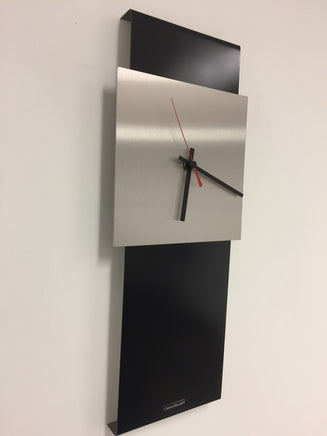 BeoXL - Wandklok LaBrand Export Design Black & RED Pointer modern Design