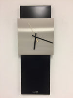 BeoXL - Wandklok LaBrand Export Design Black & Gold Pointer modern design