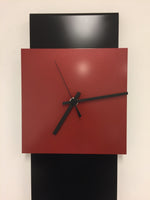 BeoXL - Wandklok LaBrand Export Design Zwart & Briljant Rood Dutch Design