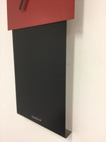 BeoXL - Wandklok LaBrand Export Design Zwart & Briljant Rood Dutch Design