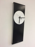 BeoXL - Wandklok LaBrand Export Line Black & White Modern Design