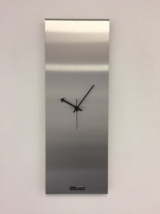BeoXL - Wandklok LaBrand Export Line Silver Modern Design