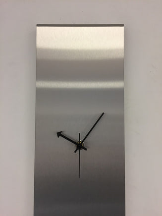 BeoXL - Wandklok LaBrand Export Line Silver Modern Design