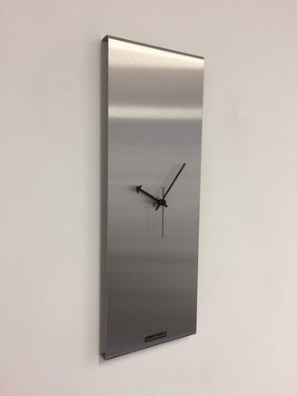 BeoXL - Wandklok LaBrand Export Line Silver Modern Design