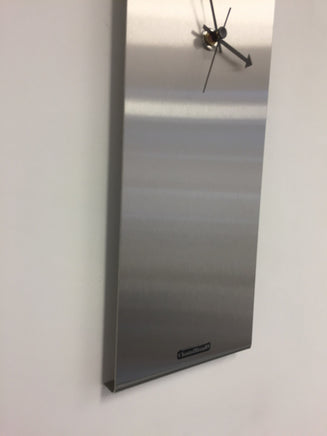 BeoXL - Wandklok LaBrand Export Silver Modern DUTCH Design