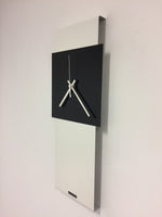 BeoXL - Wandklok LaBrand Export Line White & Black Square Modern Dutch Design