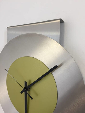 BeoXL - Wandklok Pendulum Lime-Green