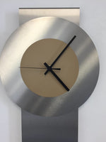 BeoXL - Wandklok Pendulum Camel Beige