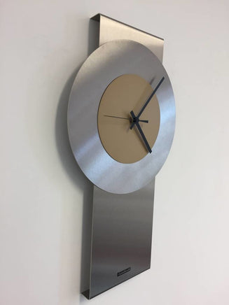 BeoXL - Wandklok Pendulum Camel Beige