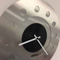 BeoXL - Wandklok Industrial Revolution Black