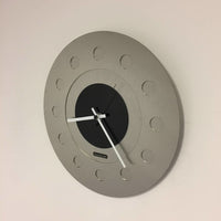BeoXL - Wandklok Industrial Revolution Black
