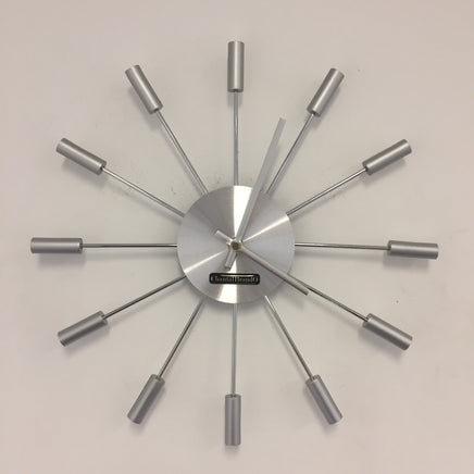 BeoXL - Wandklok Silver SUN modern design