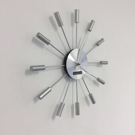 BeoXL - Wandklok Silver SUN modern design