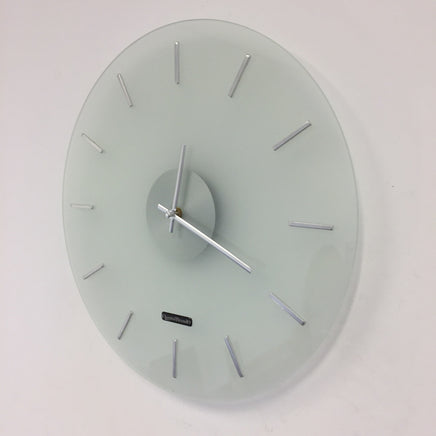 BeoXL - Wandklok POLAR WHITE modern design