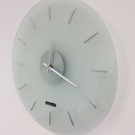 BeoXL - Wandklok POLAR WHITE modern design
