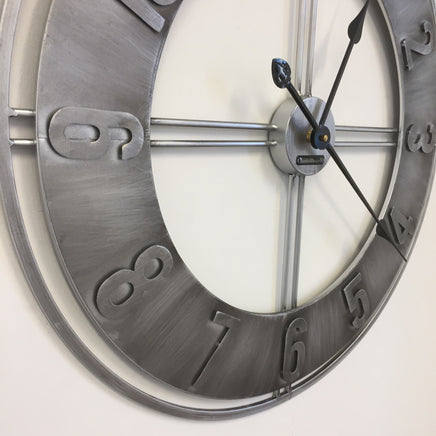 BeoXL - Wandklok Silver Saloon Vintage Design