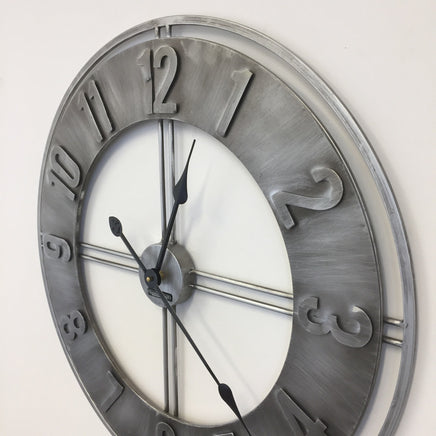 BeoXL - Wandklok Silver Saloon Vintage Design