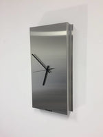 BeoXL - Wandklok RVS Montpellier design