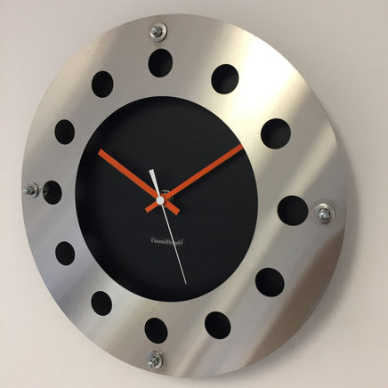 BeoXL - Wandklok mecanica zwart & silver orange wit pointer modern dutch design handgemaakt 40 cm