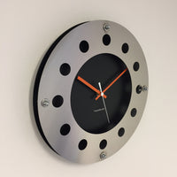 BeoXL - Wandklok mecanica zwart & silver orange wit pointer modern dutch design handgemaakt 40 cm
