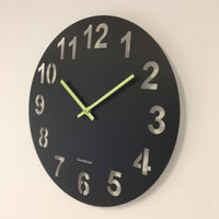 BeoXL - Wandklok Black SKY Modern Dutch Design