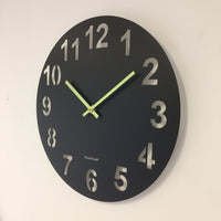 BeoXL - Wandklok Black SKY Modern Dutch Design