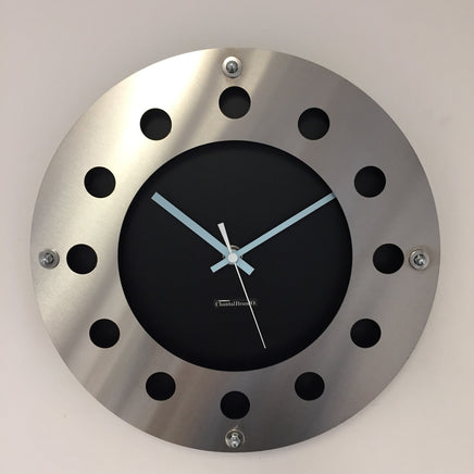 BeoXL - Wandklok mecanica zwart & silver blue wit pointer modern dutch design handgemaakt 40 cm