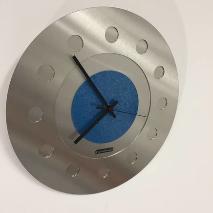 BeoXL - Wandklok Industrial Revolution Blue Hammer