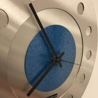 BeoXL - Wandklok Industrial Revolution Blue Hammer
