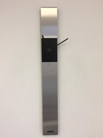 BeoXL - Wandklok SUMMIT BLACK SQUARE MODERN DUTCH DESIGN BLACK POINTERS