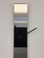 BeoXL - Wandklok SUMMIT BLACK SQUARE MODERN DUTCH DESIGN BLACK POINTERS
