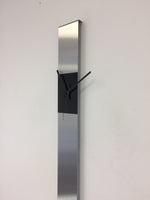 BeoXL - Wandklok SUMMIT BLACK SQUARE MODERN DUTCH DESIGN BLACK POINTERS