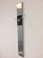 BeoXL - Wandklok SUMMIT BLACK SQUARE MODERN DUTCH DESIGN WHITE POINTERS