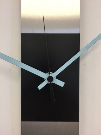 BeoXL - Wandklok SUMMIT DUTCH DESIGN BLACK & BLUE