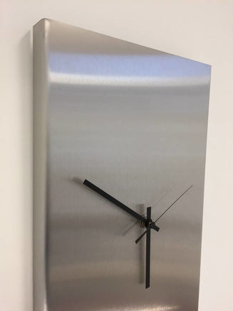 BeoXL - Wandklok Oslo Silver