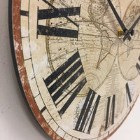 BeoXL - Wandklok wereld retro design