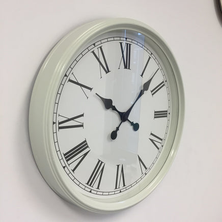 BeoXL - Wandklok Orleans retro wit design