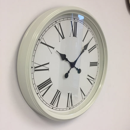 BeoXL - Wandklok Orleans retro wit design