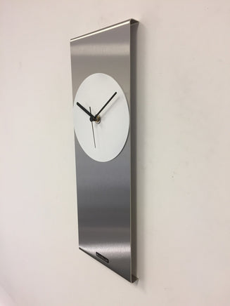 BeoXL - Wandklok Orion wit modern design