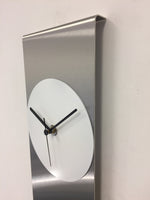 BeoXL - Wandklok Orion wit modern design