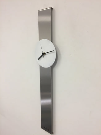 BeoXL - Wandklok SUMMIT white Goose modern design