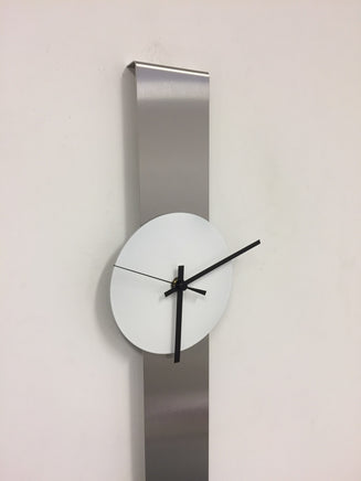 BeoXL - Wandklok SUMMIT wit XL modern design