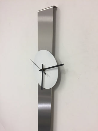 BeoXL - Wandklok SUMMIT wit XL modern design