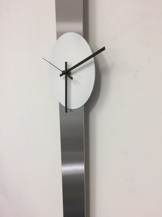 BeoXL - Wandklok SUMMIT wit XL modern design