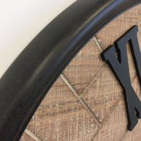 BeoXL - Wandklok XL Woodstock 70